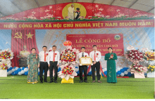                                      UBND huyện Chợ Mới công bố xã Nông Hạ đạt chuẩn nông thôn mới năm 2022